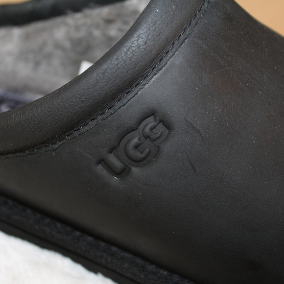 UGG LEATHER CLOG SHEARLING SLIPPERS NEW BLACK - Picture 6 of 8